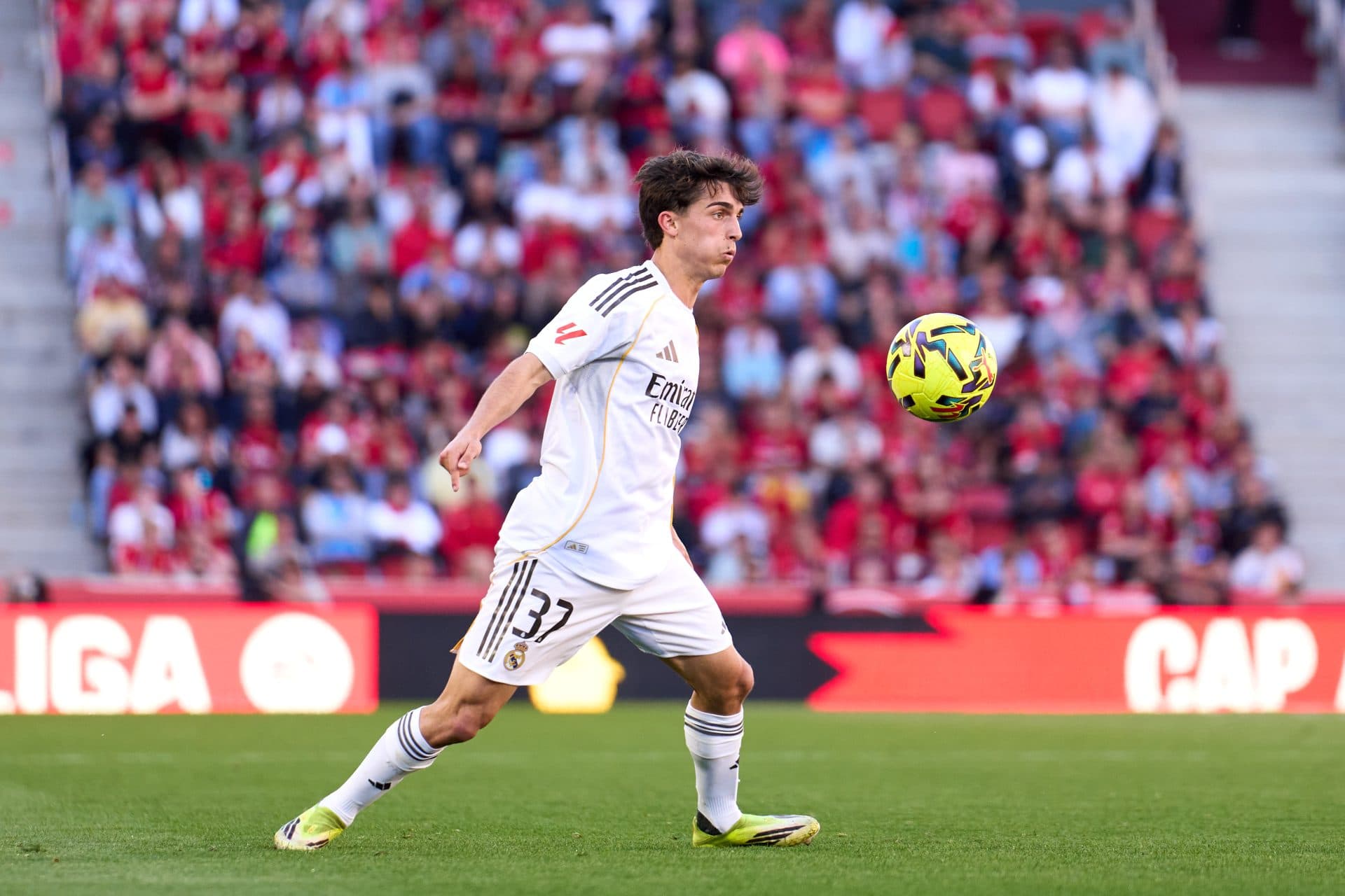 Newly promoted La Liga side open talks with Real Madrid for highly-rated academy midfielder