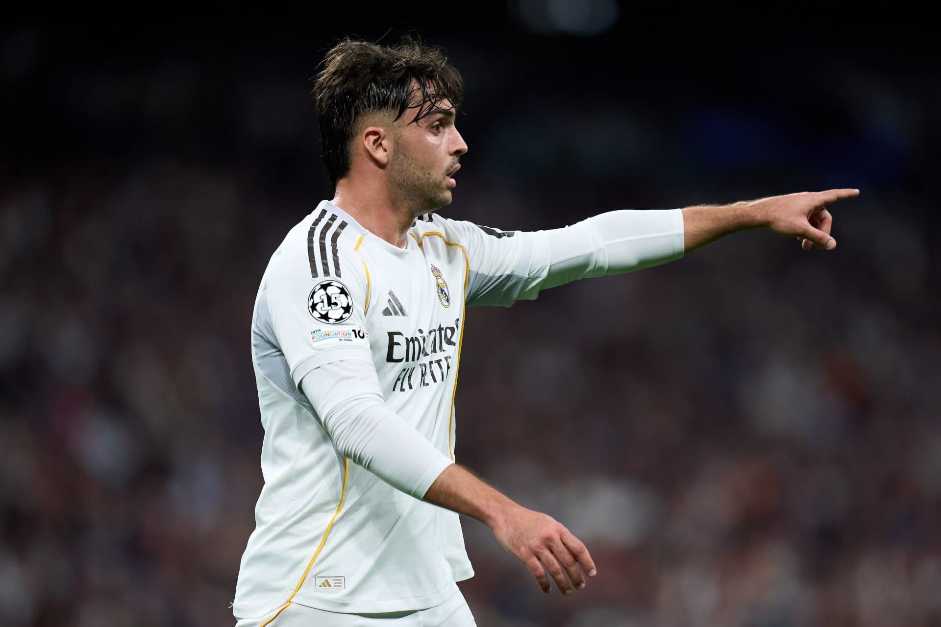 Real Madrid defender offered to several clubs as superagent looks for a way out