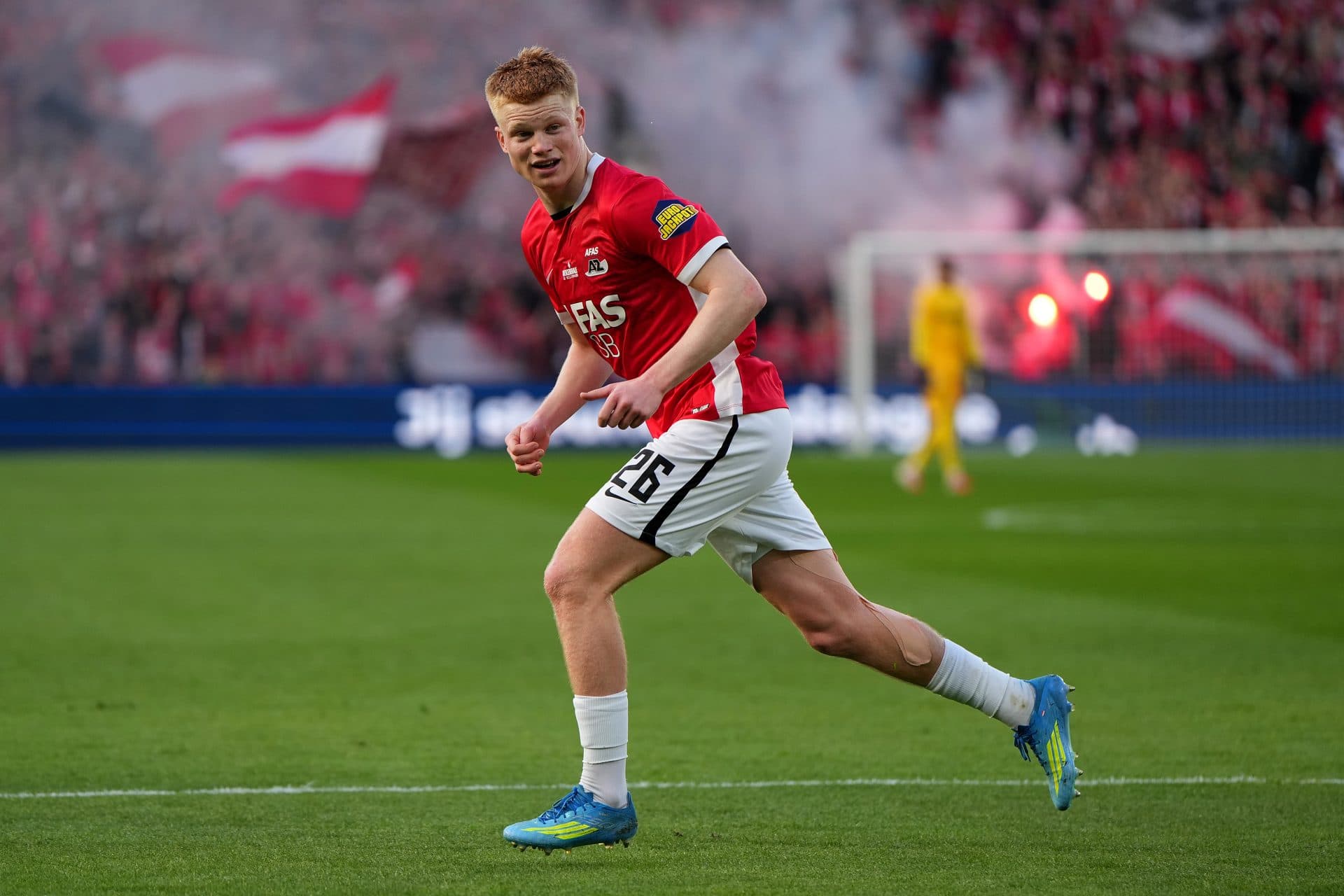Real Madrid’s only realistic midfield option this summer is a €45m Dutch talent – report