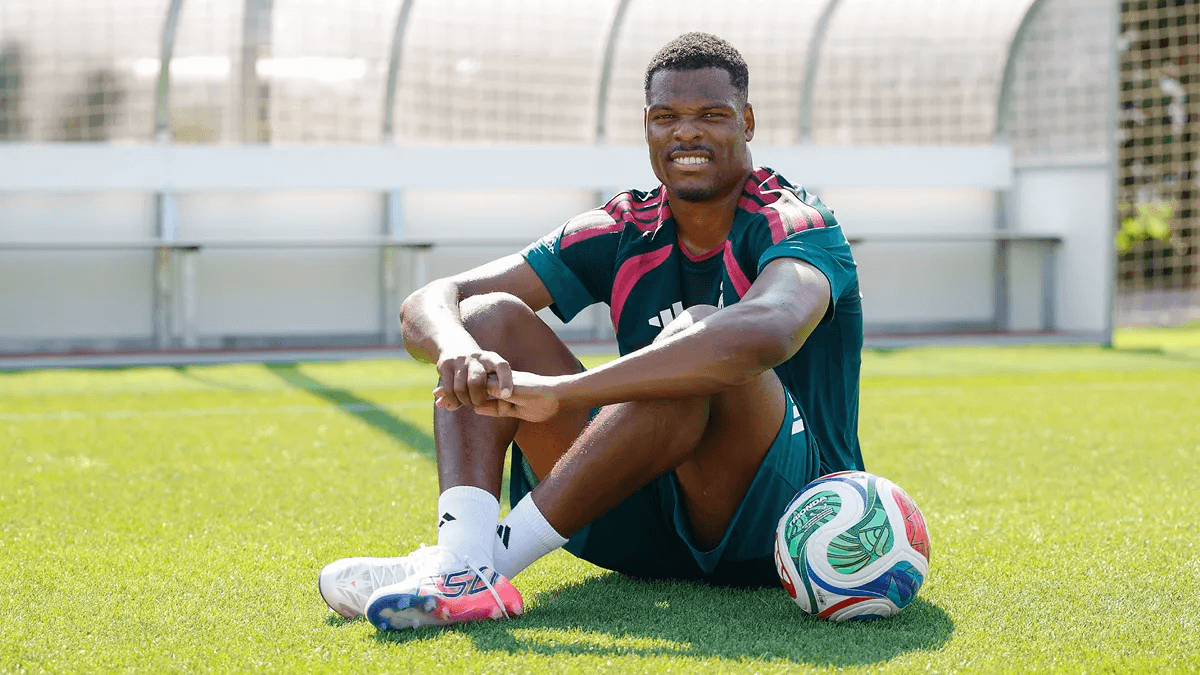 Dumfries shares his thoughts after first day at Real Madrid: ‘Very proud and happy to be here’