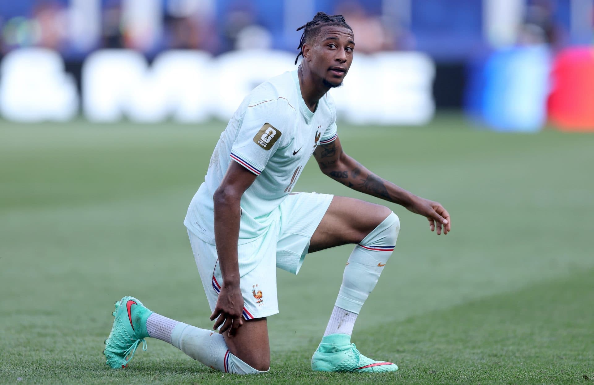 Real Madrid Galactico signing told to reject renewal with current club if he wants Santiago Bernabeu move – report