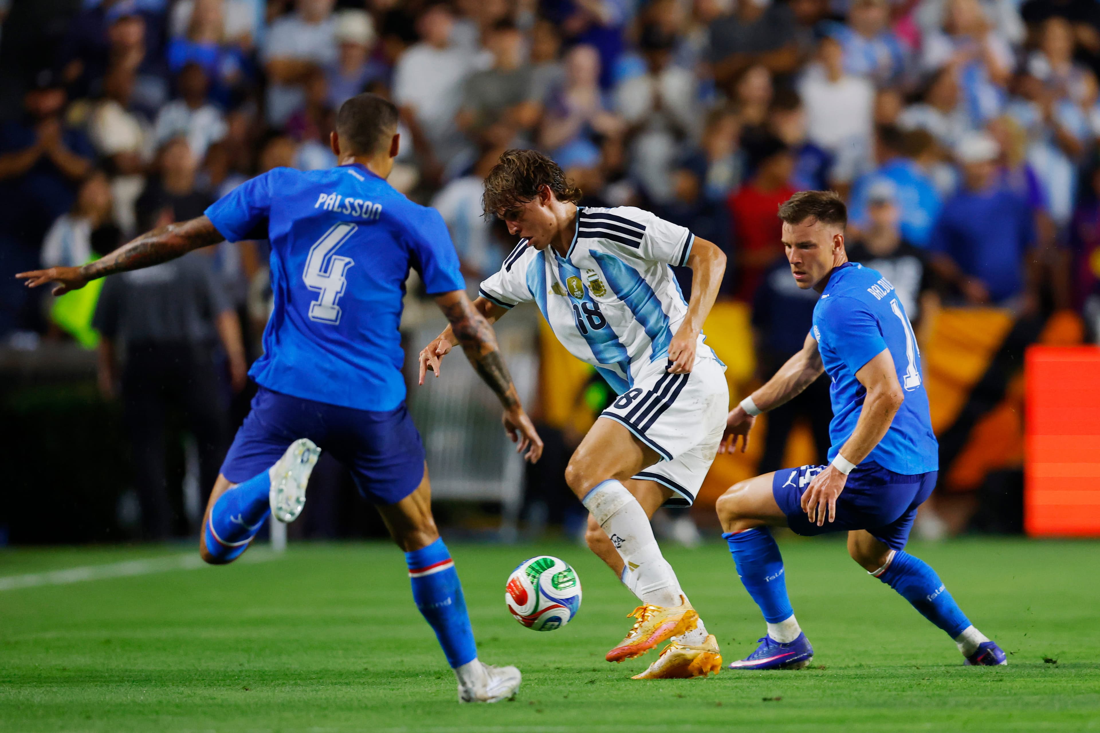 Nico Paz’s father confirms Como deal, teases future Real Madrid return