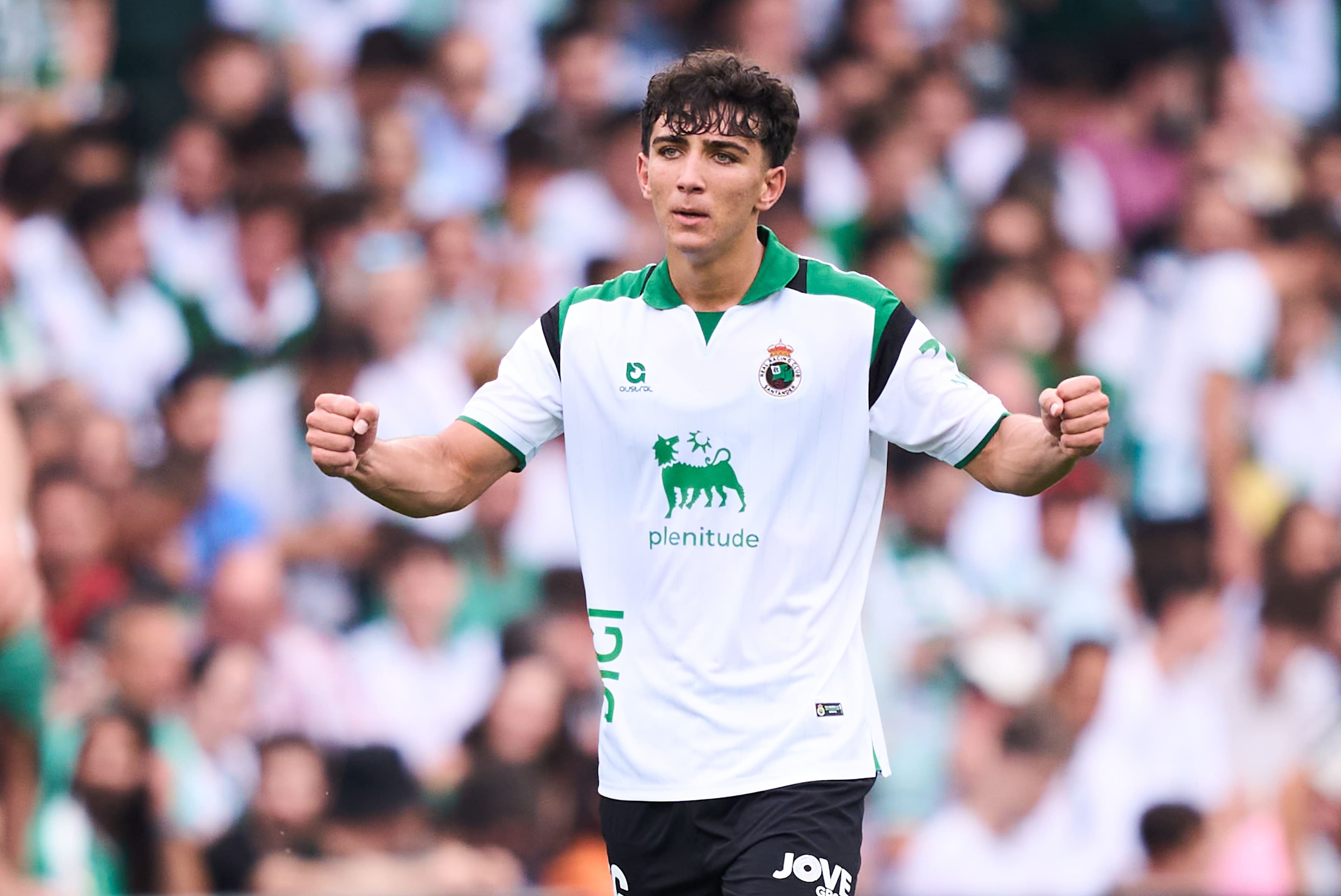 Real Madrid in talks to sign La Liga midfielder in bargain €3m deal