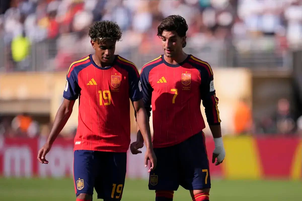 Real Madrid linked with shock move for Barcelona star