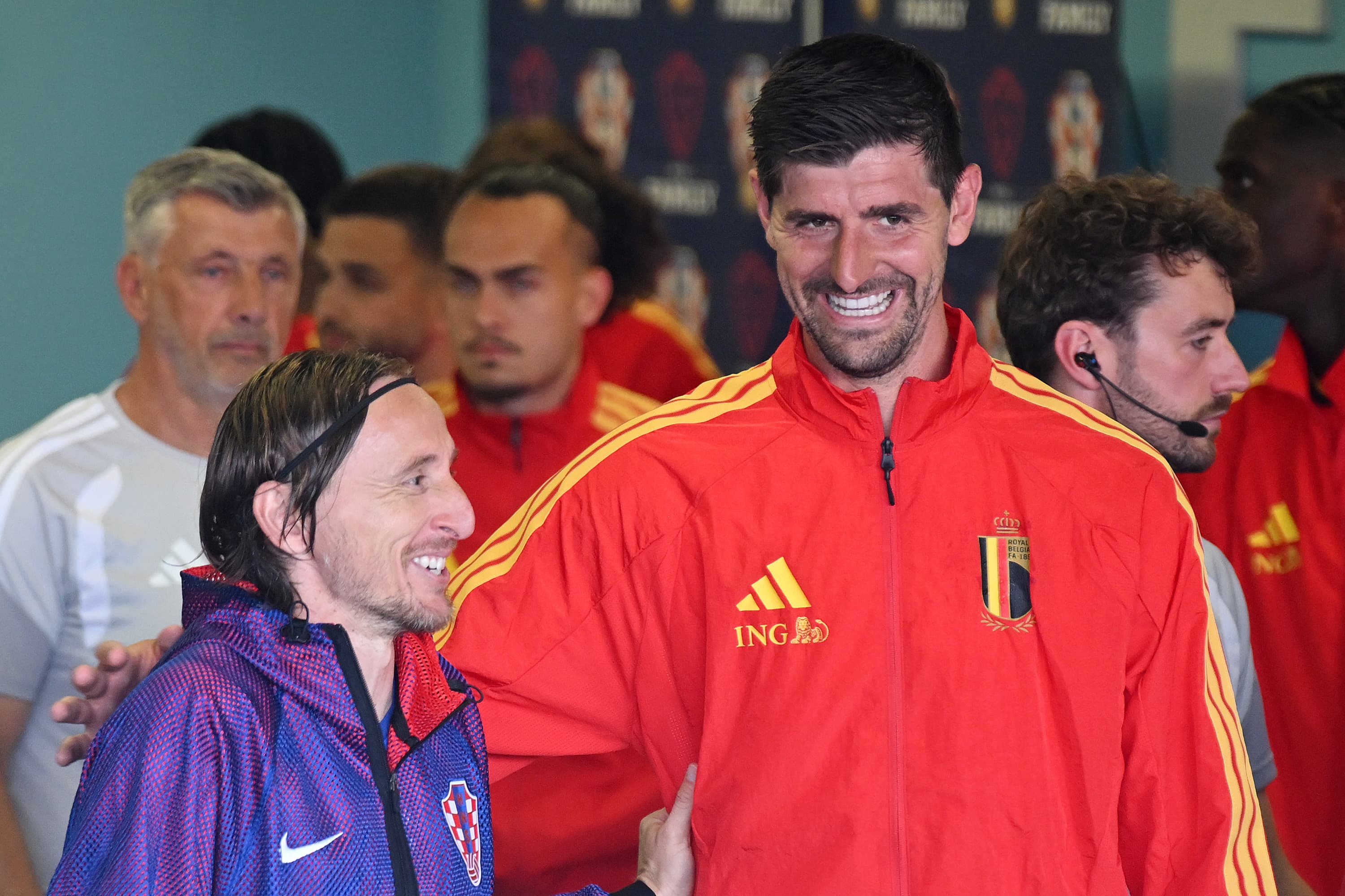 Thibaut Courtois jokes with new Real Madrid teammate – “He hasn’t followed me back on Instagram yet!”