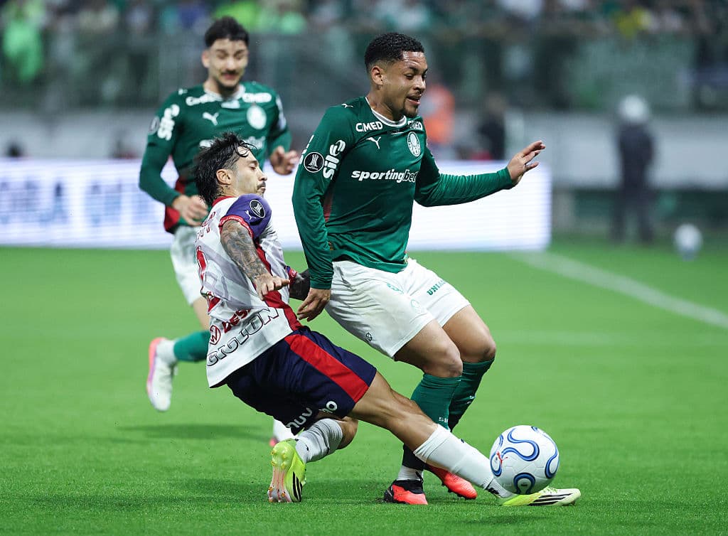 Palmeiras concede late and draw first-leg Libertadores tie; watch 🎥