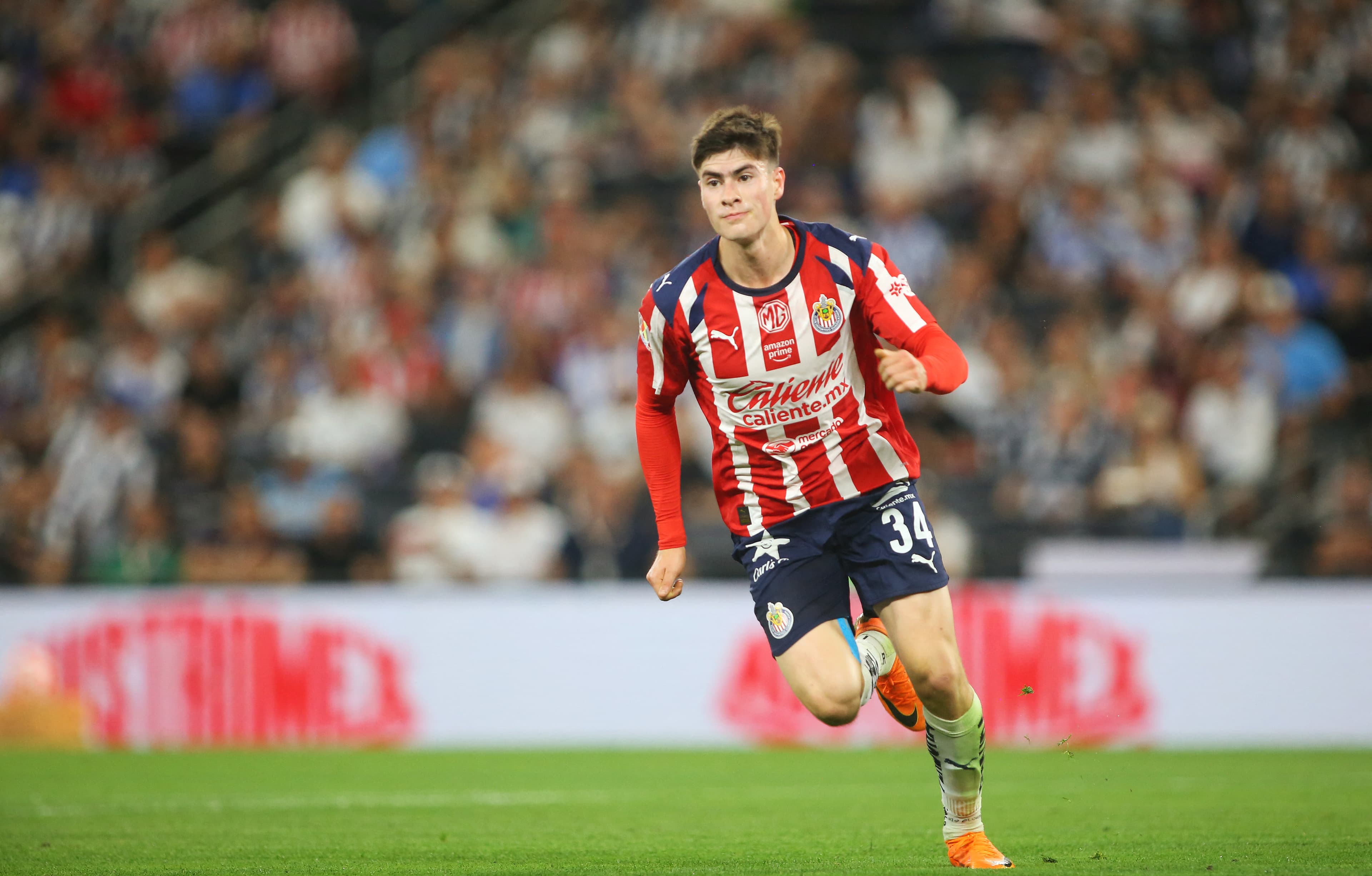 🎥 Chivas and Toluca call-ups report on time for the national side