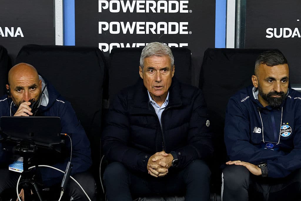 Luís Castro admits below-par display and points to the reasons