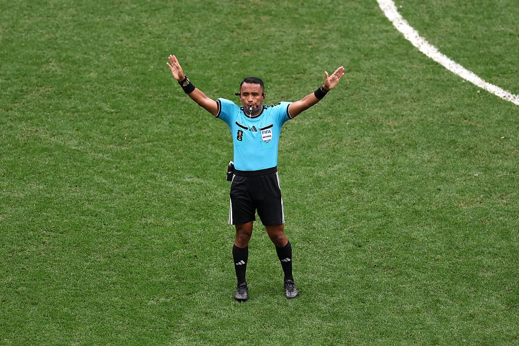 🚨 Referee confirmed for France - Spain