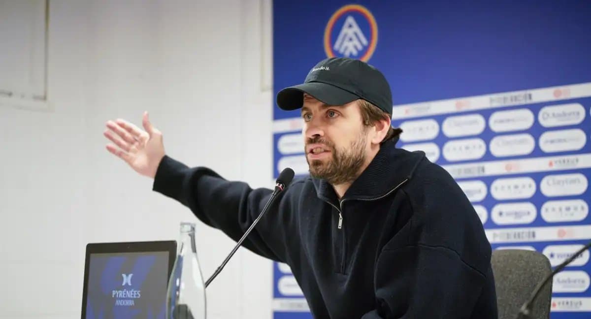 😱Scandal with Piqué: a referee reports him for threats