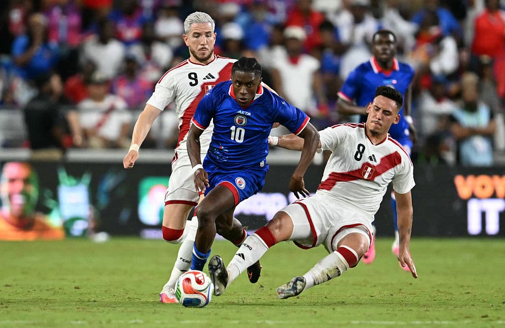 Mano Menezes' side beat Brazil's rivals in the Copa