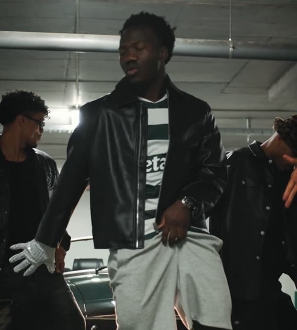 🕺 Got the moves? Player unveiled to Michael Jackson soundtrack 🎥
