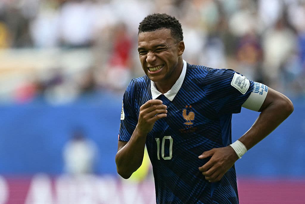 📸 Humiliated by England at the break, France were torn apart 😱