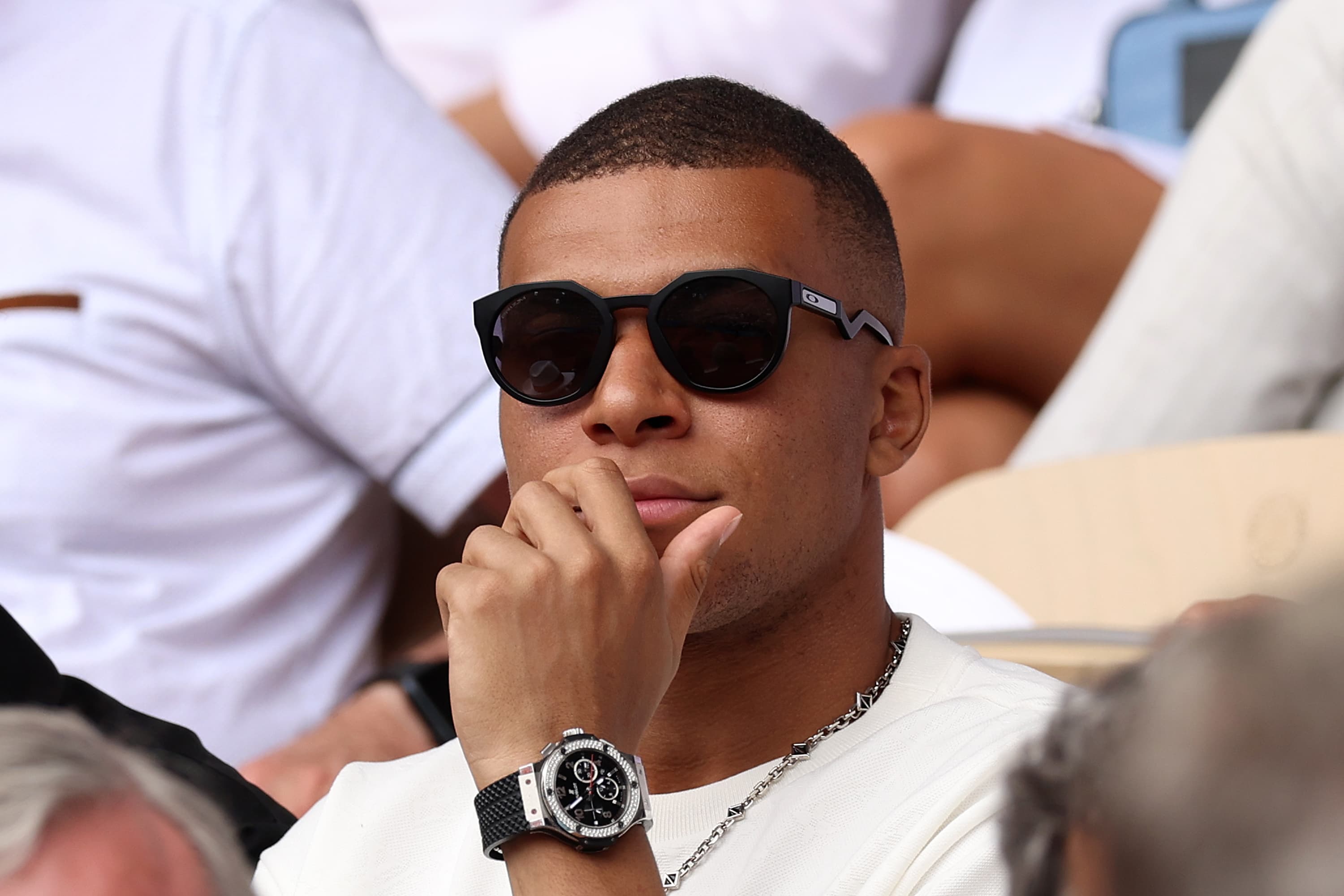 ☕️🥐 FC Breakfast: Mbappé reveals his favourite wonderkids 💎