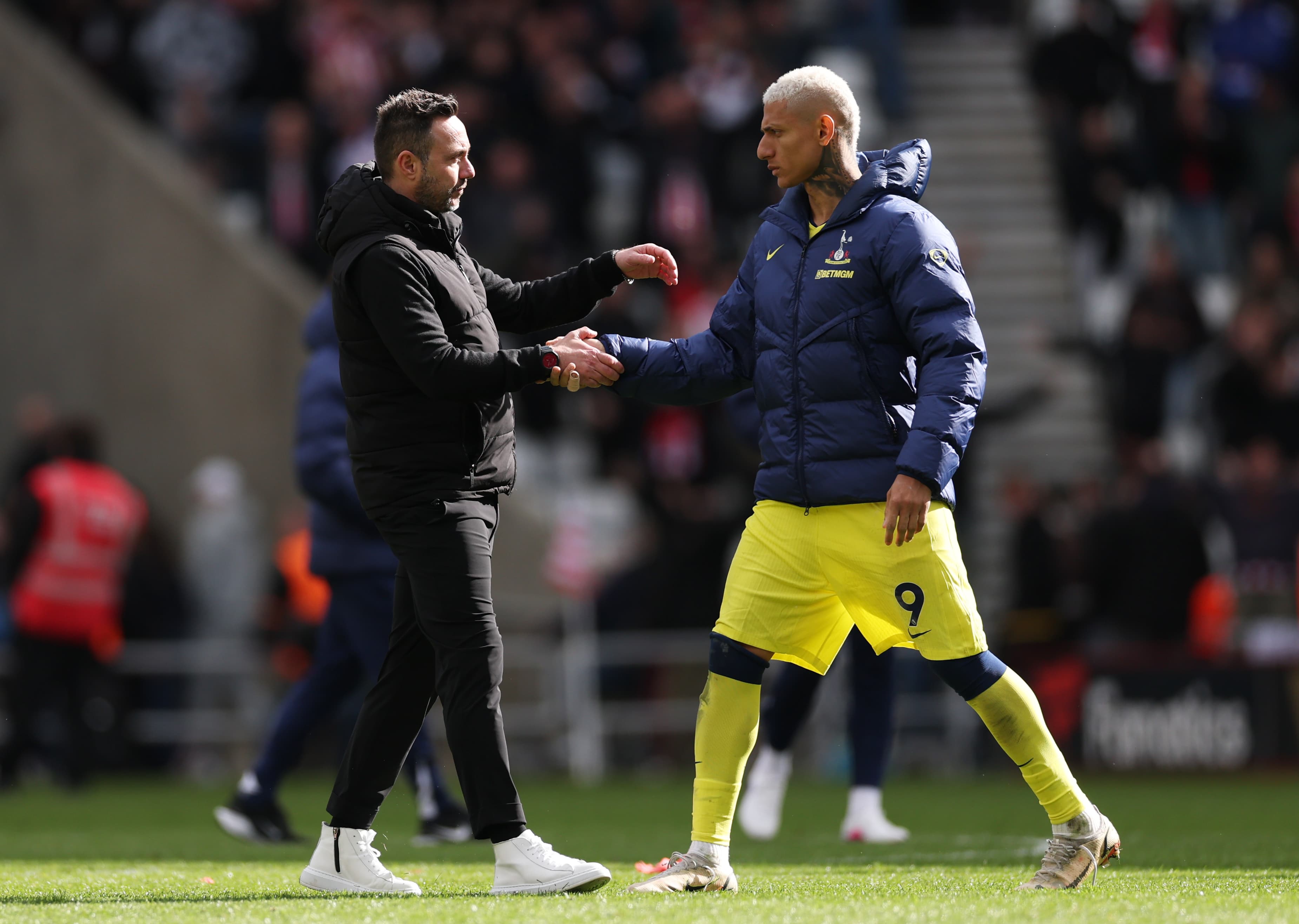 Tottenham spend R$2.2bn, ditch Richarlison but hit goal drought