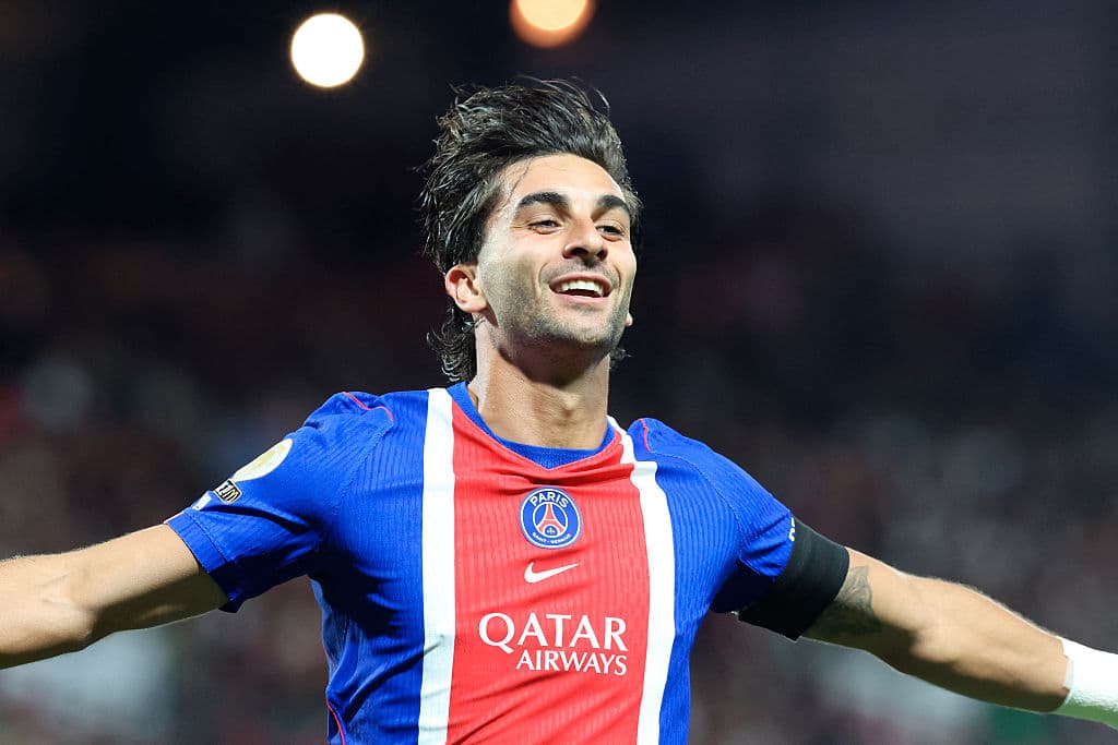 🦈The shark conquers Paris: Ferran Torres' scoring streak goes on