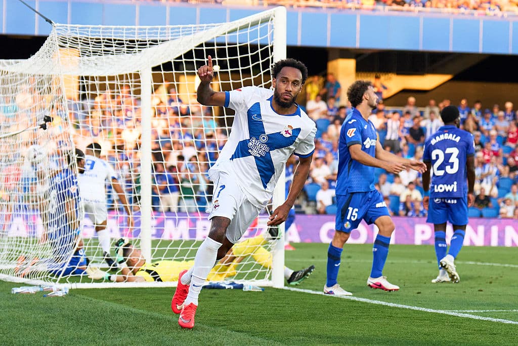 🔝His level is unreal: Aubameyang keeps scoring at Dépor