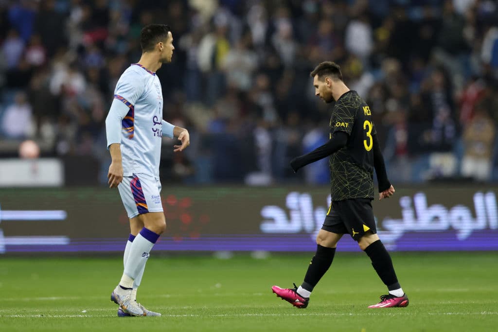 😱Pure drama: Cristiano and Messi could play at La Bombonera