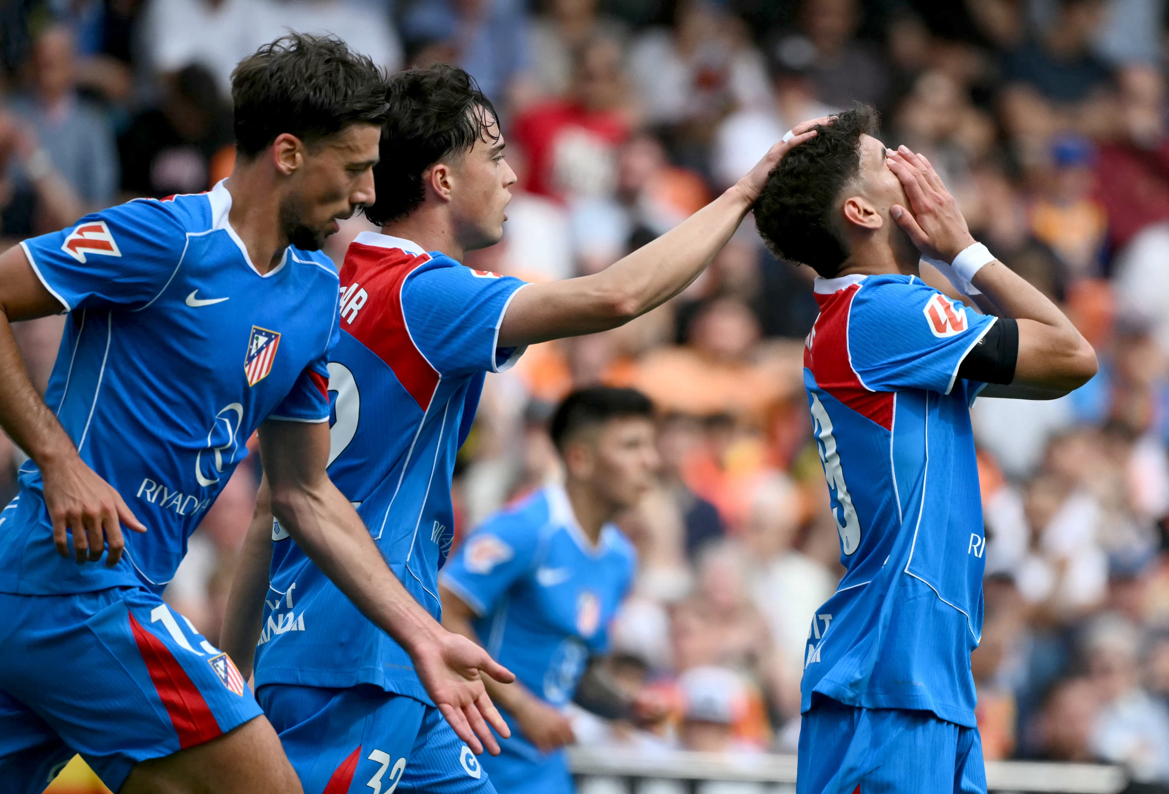 ✅ Official: Rayane Belaid signs for Rayo Vallecano