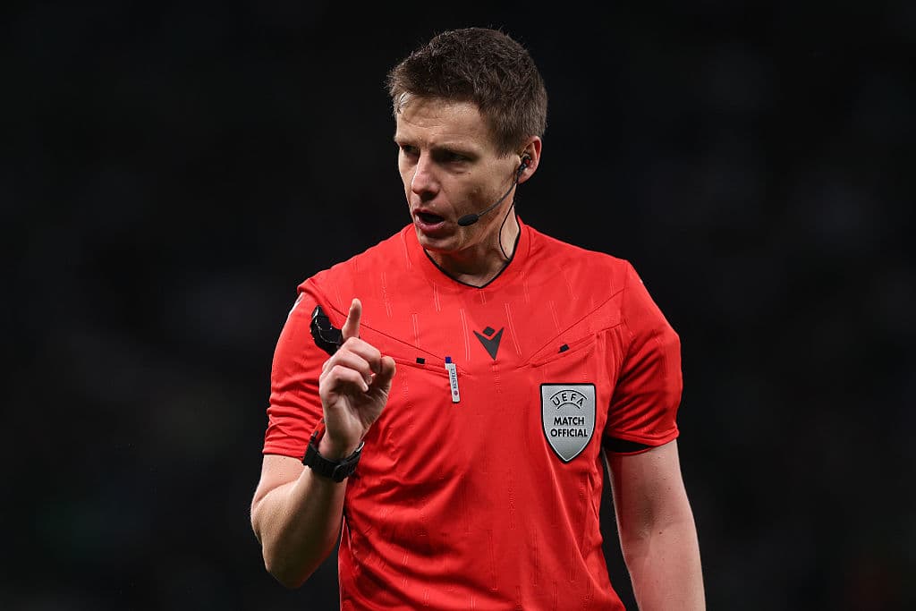 ⚖️PSG and Arsenal rev up: Champions League referee appointed
