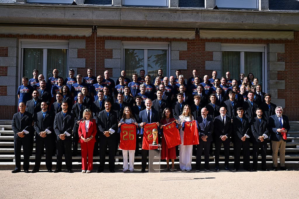 👑The King welcomes the national team: Spain already at Zarzuela