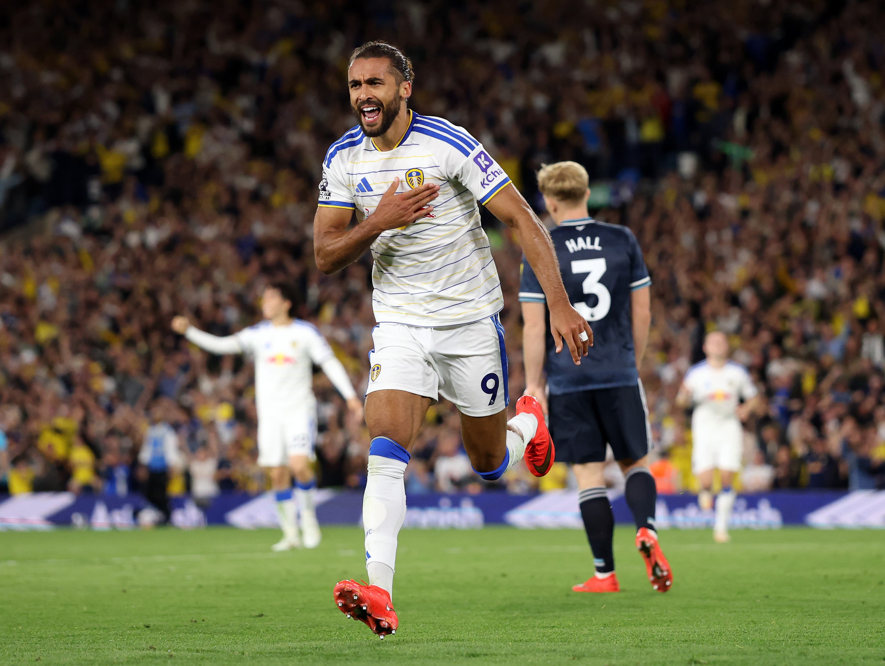 Four and counting! Leeds run riot against Newcastle 💪