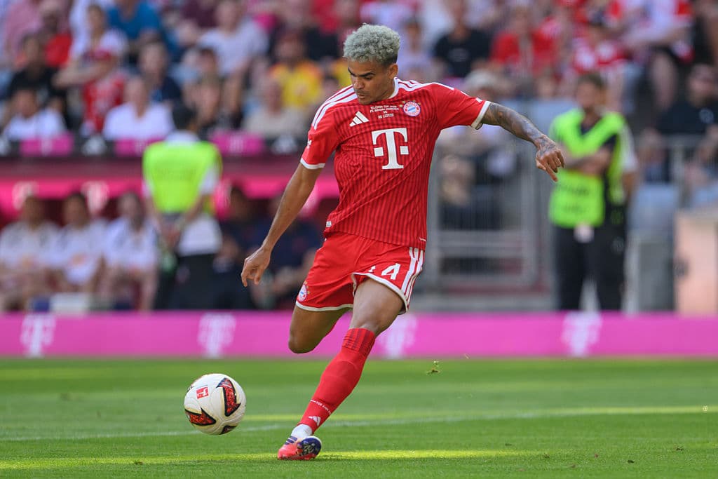 📲 OneFootball streams Bayern friendly free this Tuesday; details