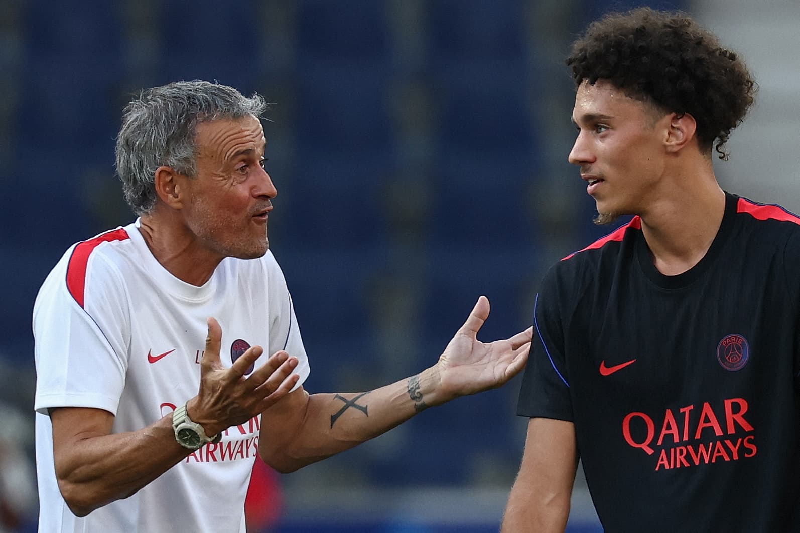 🚨 PSG v Aston Villa: Super Cup line-ups, Akliouche starts