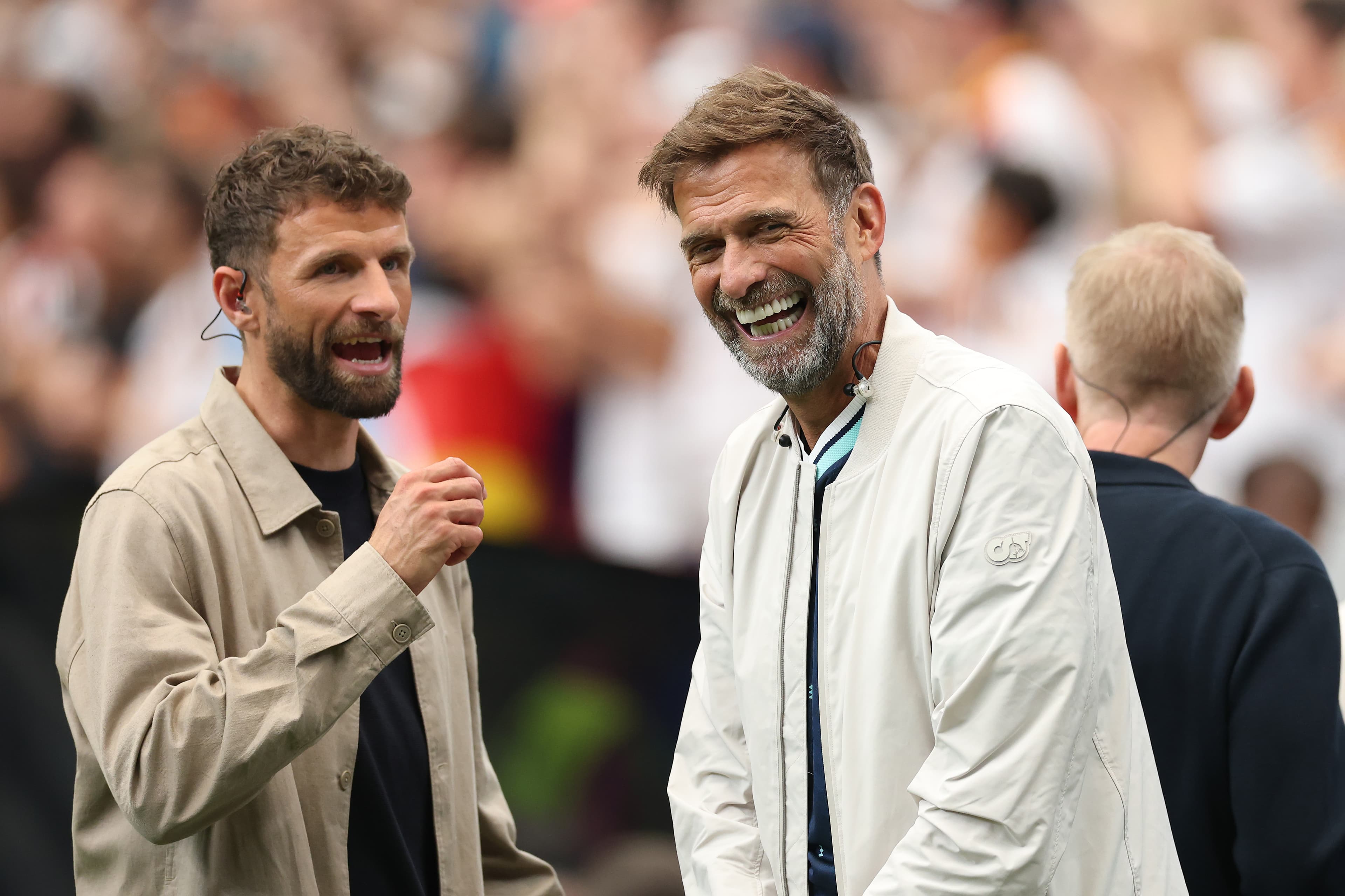 🎥 Mr manager – Ex! Still: Müller winds Klopp up