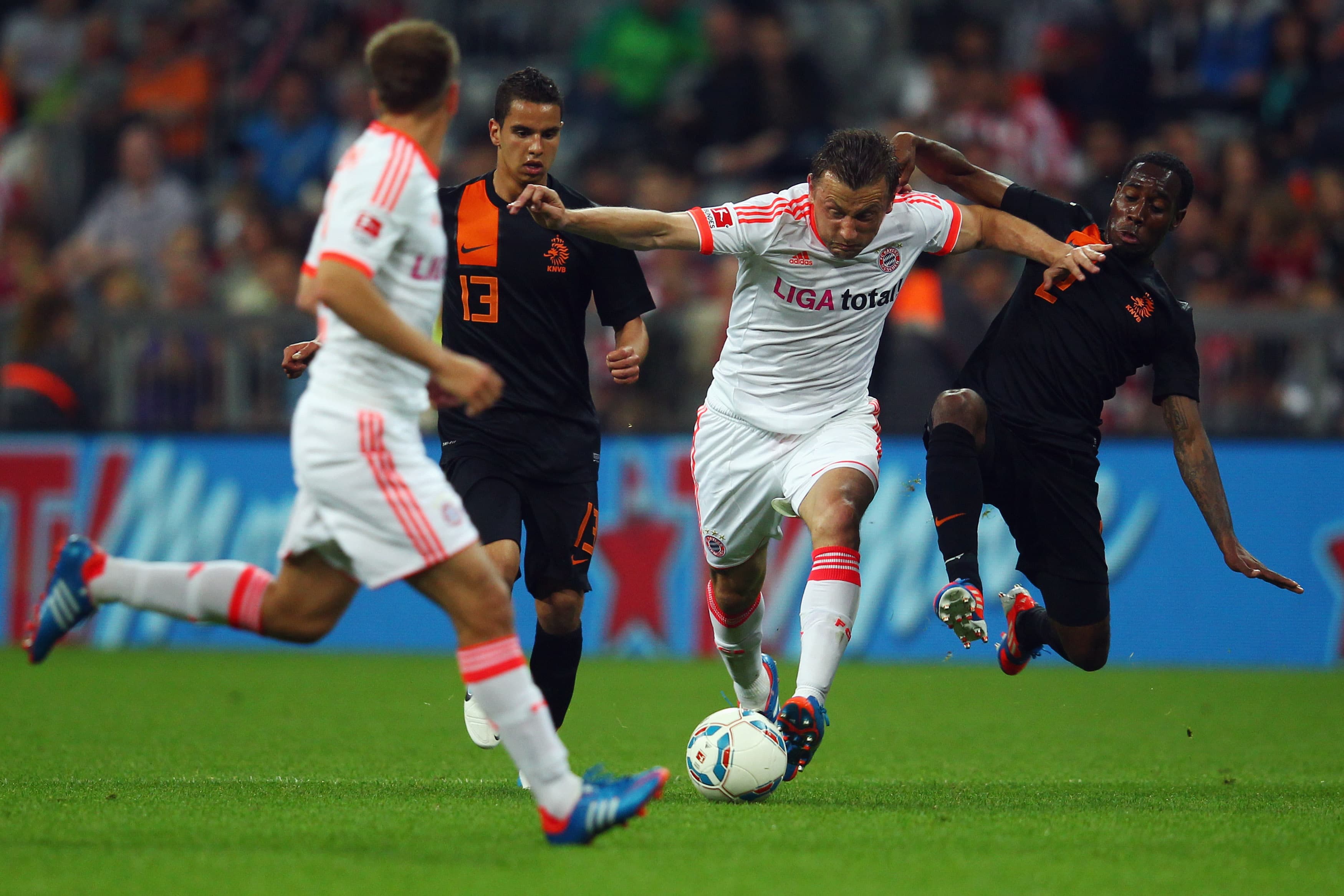 Brawl and BVB defeat in Vietnam: the wildest friendlies ever