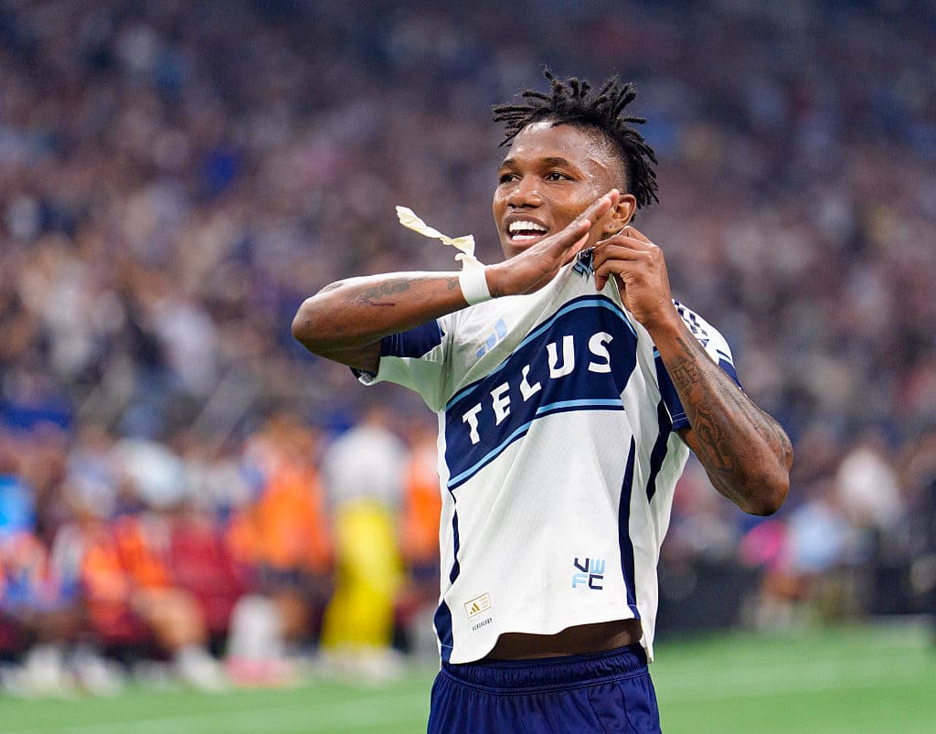 Whitecaps smash Dallas for five to move top of West