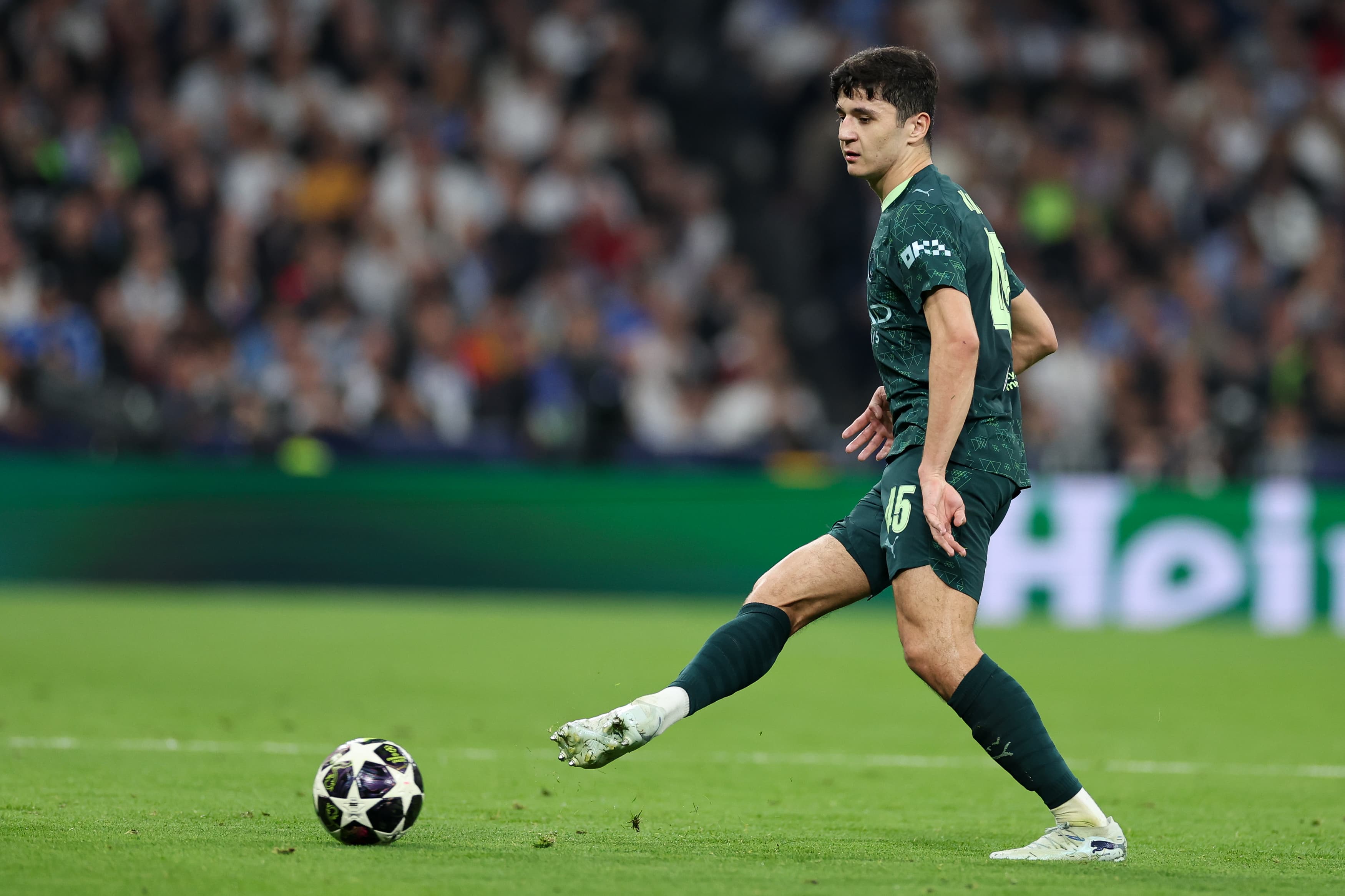 🚨 Abdukodir Khusanov signs new deal at Man City!