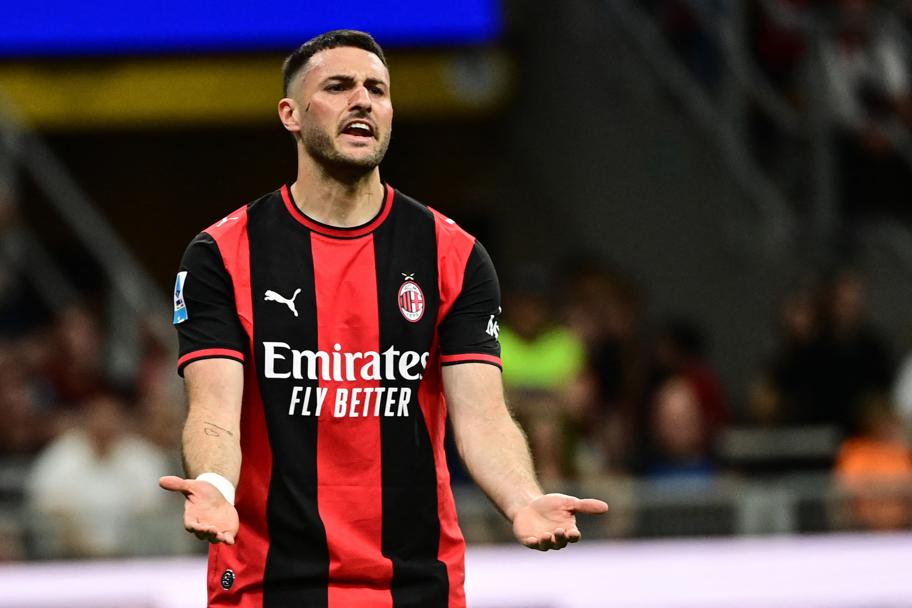 🧨 Gimenez close to leaving Milan: advanced talks with Porto