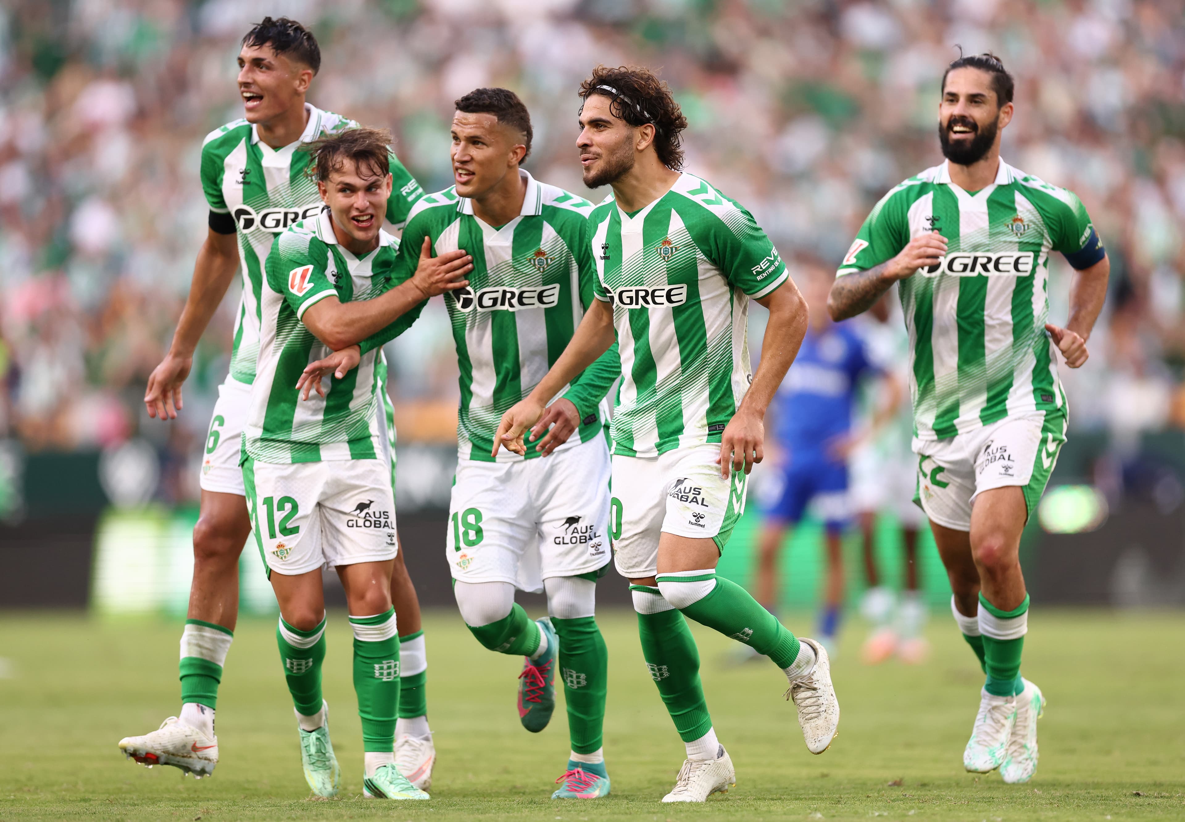 🚨 Deportivo-Betis XIs: Aubameyang and Isco on the bench!
