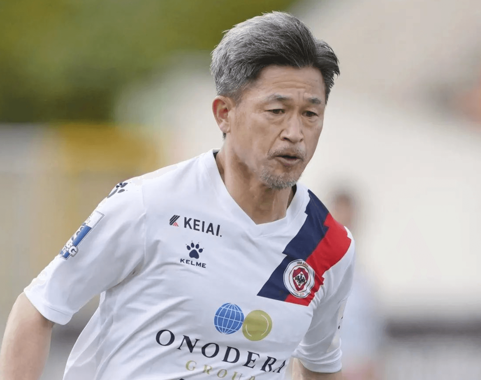 🥐☕️FC brekkie: King Kazu, 59, bags a brace, Olise on IG!