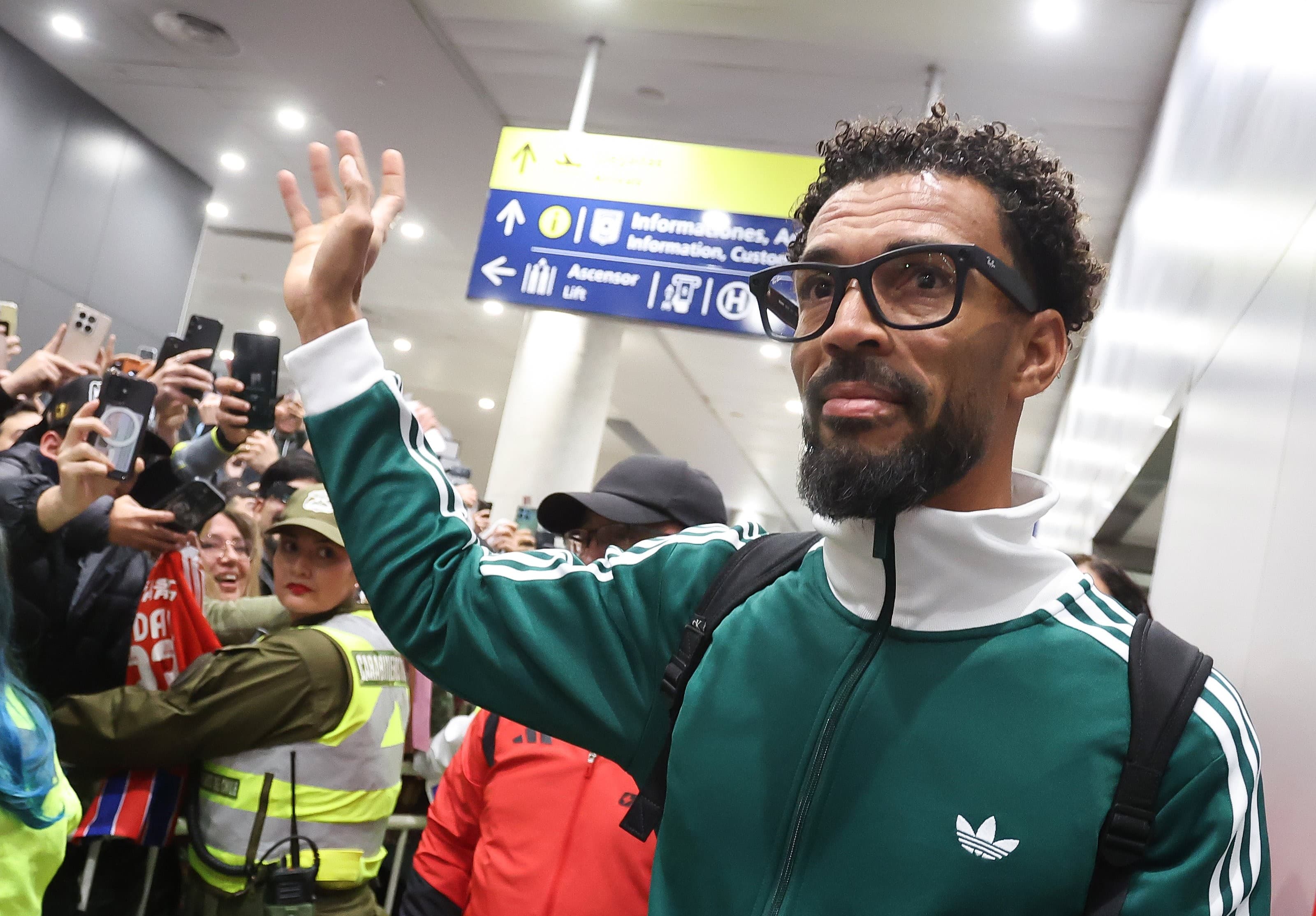 Now it’s for real! Vozinha lands in 🇨🇱 to bolster Colo-Colo