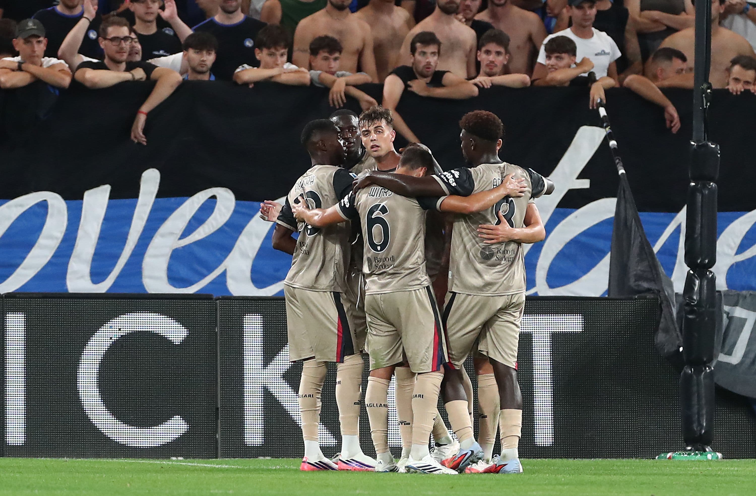 👏🏻 Cagliari make history: Atalanta KO 1-2! Maldini joins Jorginho, Mendy 😮