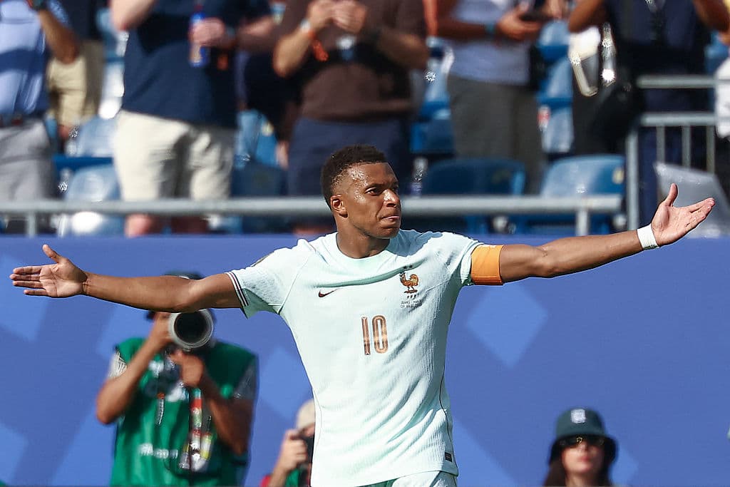 👑 Mbappé does a Messi 2.0: superstar only scores screamers