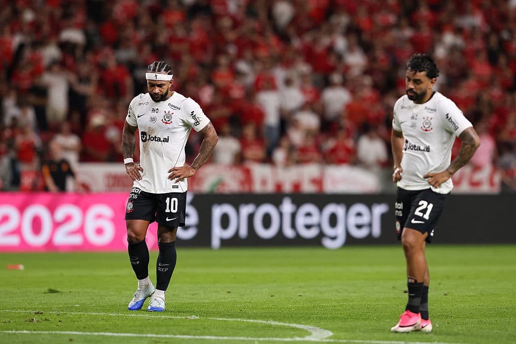 Corinthians score bizarre own goal in derby against Palmeiras; watch 🎥