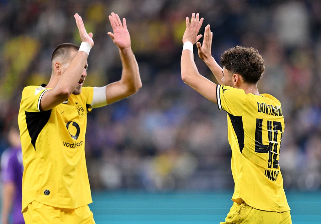 😮 Dortmund star in the thick of it: first Bundesliga row, now cup joy