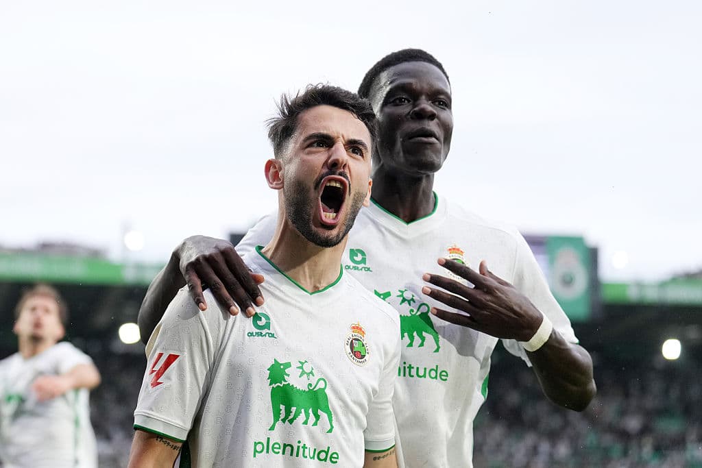 ⬆ Racing Santander return to La Liga after 14 years