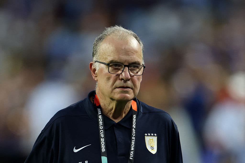 🚨 Bielsa rules out Arújo and De Arrascaeta for clash with Spain