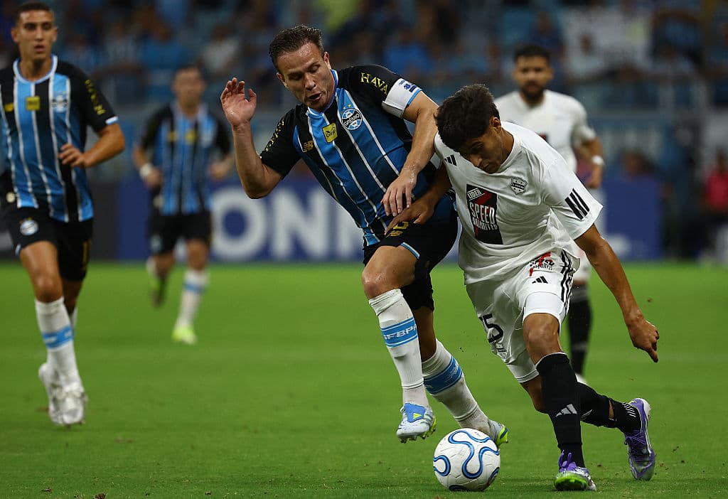 Juventus asks for time, Arthur’s future at Grêmio still unclear