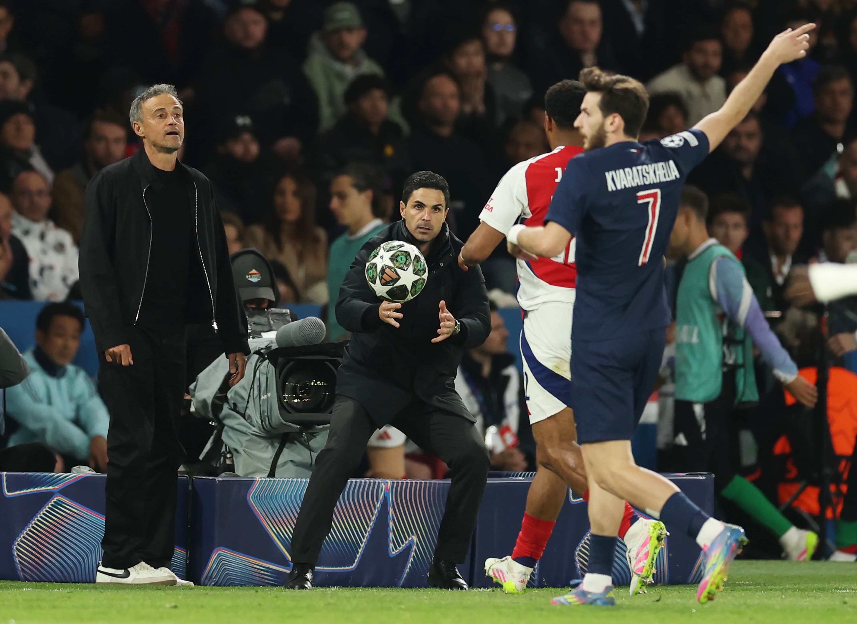 📋 PSG and Arsenal name teams for the UCL final