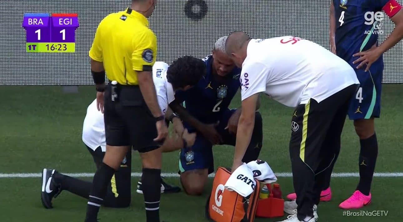 ⚠️ Farewell to Copa? Wesley injured, subbed and in tears on Brazil bench