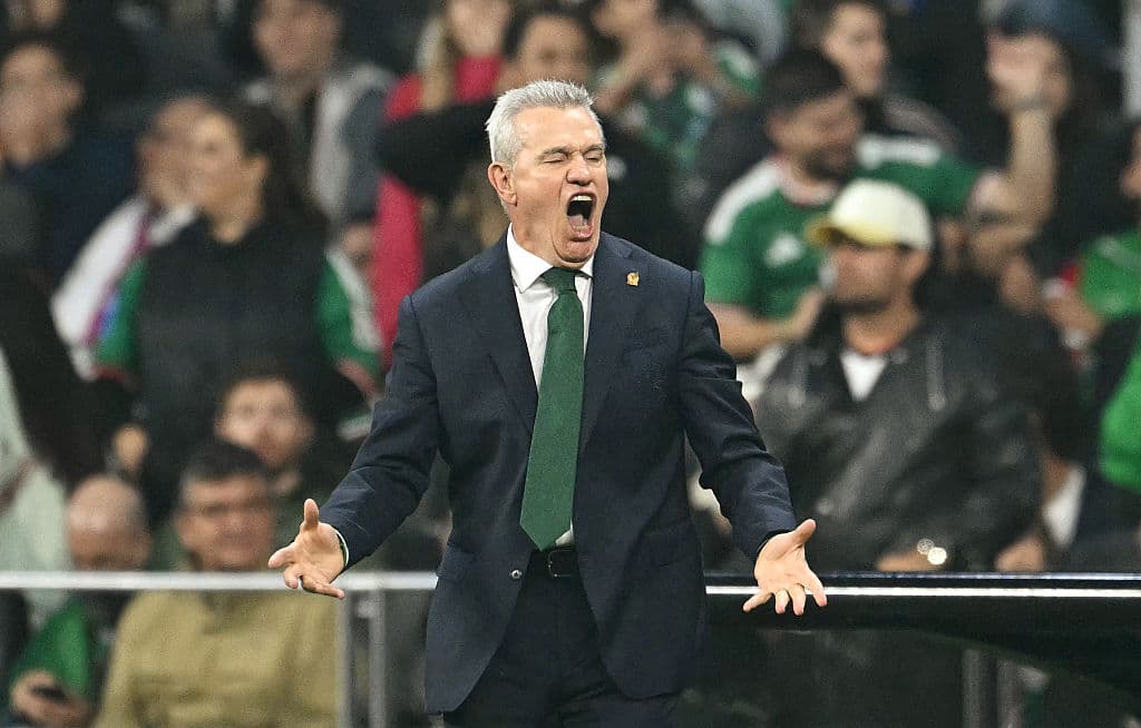 😱 They screw me over: Vasco Aguirre fumes over kick-off switch rumour