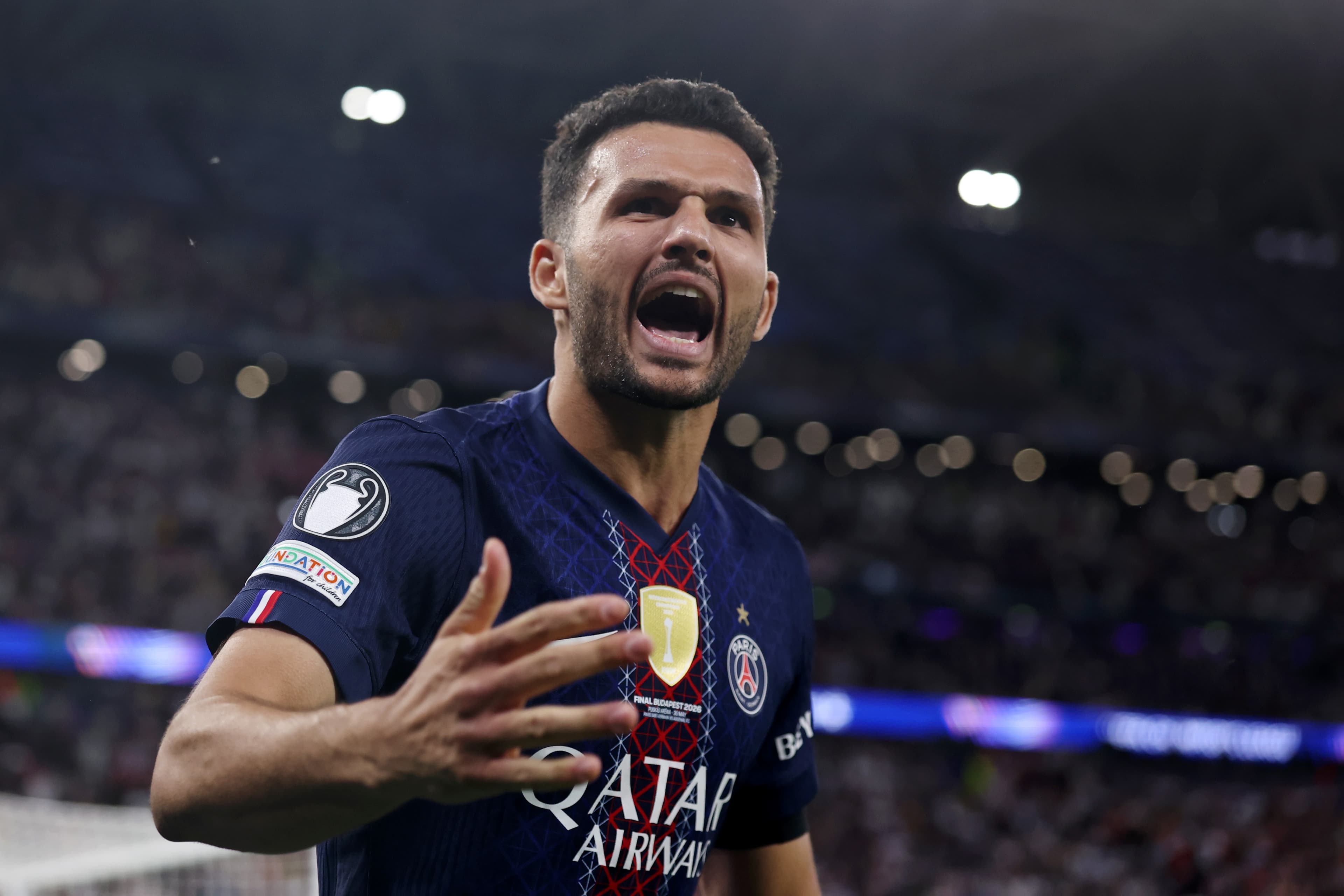 🚨 Official: PSG sell one of their forwards for a huge fee!