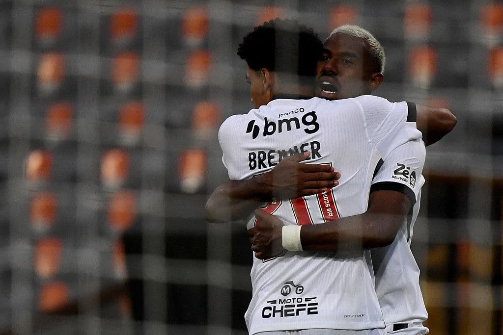 Vasco snatch late draw in Copa Sul-Americana play-off; see the goals 🎥