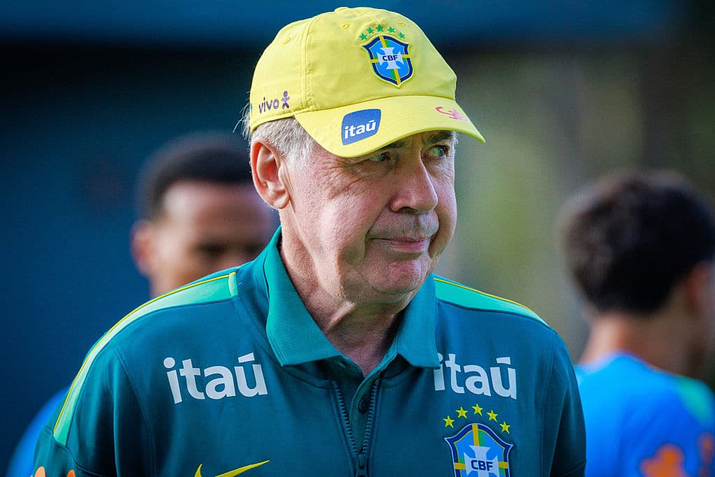 📋 Brazil line up with attacking quartet and debutants against Australia