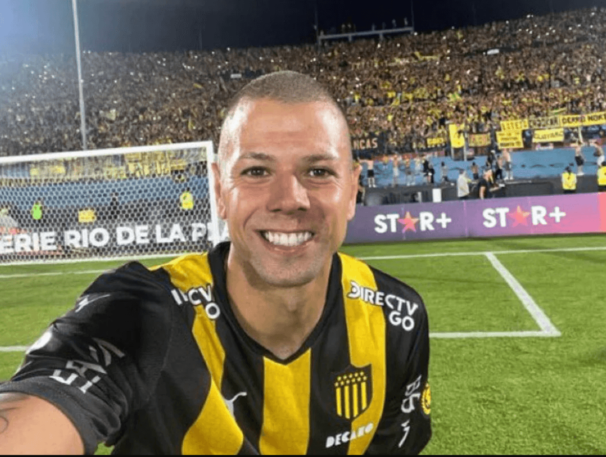 🎥 Thanks for nothing! Club bids farewell with blooper video